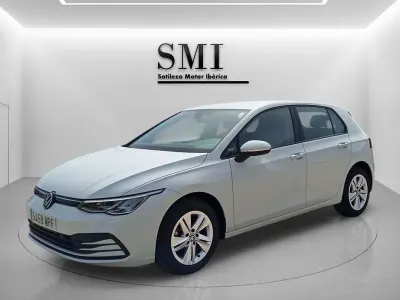 Usado VW Golf VIII Life 131 CV (96 kW) 2022 Blanco Utilitario