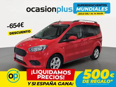 Usado Ford Tourneo Courier Trend 100 CV (73 kW) 2019 Rojo Monovolumen