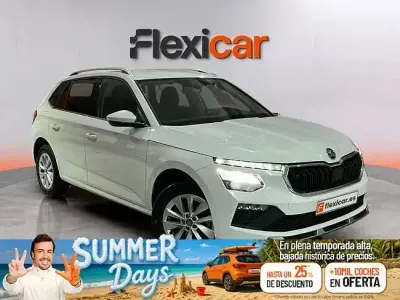 Usado Skoda Kamiq Selection 115 CV (84 kW) 2025 Blanco SUV
