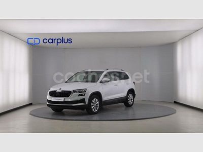Blanco luna metalizado Usado 2023 Skoda Karoq Ambition SUV | 25.490 € (Precio justo)