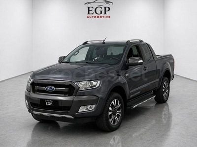 Usado Ford Ranger Wildtrack 200 CV (147 kW) 2017 Gris / plata Pickup/Camioneta