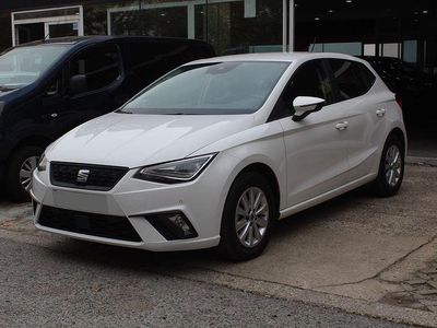 Blanco Usado 2024 Seat Ibiza Reference Utilitario | 14.450 € (Precio justo)