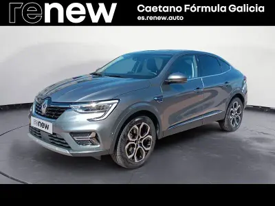 Usado Renault Arkana Techno 145 CV (106 kW) 2023 Gris SUV