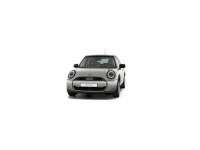 Usado Mini Cooper 114 kW (156 CV) 2025 Gris / plata Utilitario