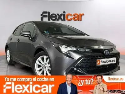 Usado Toyota Corolla Active 140 CV (102 kW) 2023 Gris Berlina