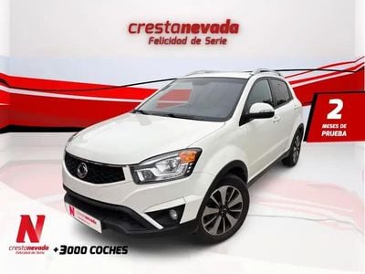 Usado Ssangyong (KGM) Korando Limited 175 CV (128 kW) 2015 SUV