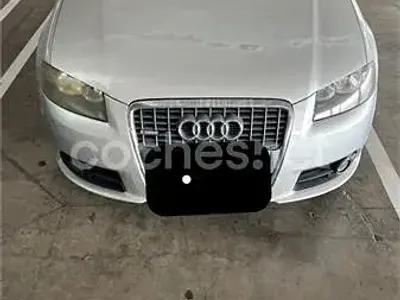 Usado Audi A3 Attraction 125 CV (91 kW) 2008 Gris / plata Utilitario