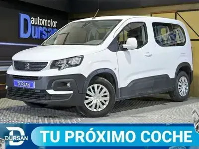 Usado Peugeot Rifter Active 100 CV (73 kW) 2021 Blanco Monovolumen