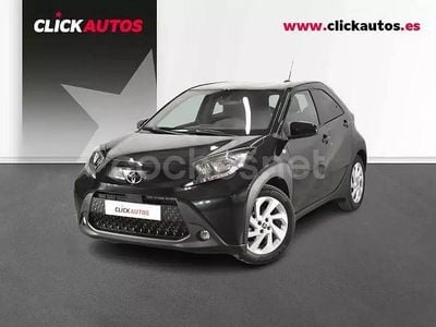 Negro Usado 2025 Toyota Aygo X Play SUV | 16.500 € (Un poco caro)