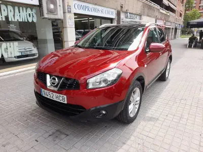 Usado Nissan Qashqai Tekna 150 CV (110 kW) 2011 Granate SUV