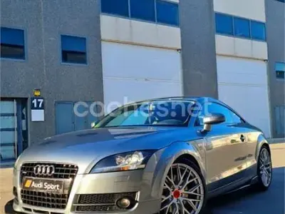 Usado Audi TT 250 CV (183 kW) 2006 Gris / plata Coupe