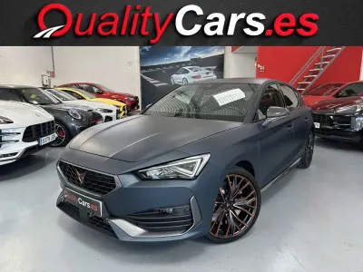 Usado Cupra Leon VZ 245 CV (180 kW) 2022 Azul Utilitario