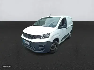 Usado Peugeot Partner Premium 98 CV (72 kW) 2021 Blanco Monovolumen