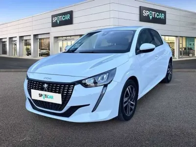 Usado Peugeot 208 Allure 101 CV (74 kW) 2020 Blanco Utilitario