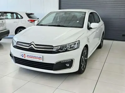 Usado Citroën C-Elysee I Shine 102 CV (75 kW) 2019 Blanco Berlina
