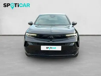 Usado Opel Mokka 136 CV (100 kW) 2025 Negro SUV