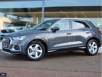 Begagnad Audi Q3 Advanced Plus 150 HK (110 kW) 2023 Grå SUV