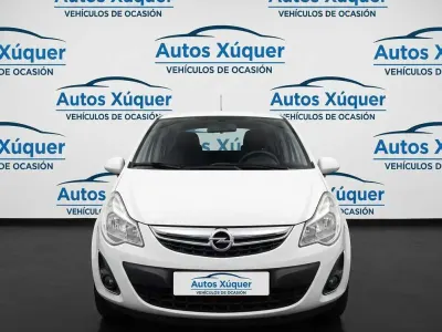 Usado Opel Corsa Selective 75 CV (55 kW) 2013 Blanco Utilitario