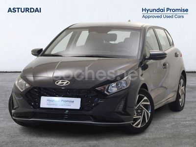 Gris / plata Usado 2024 Hyundai i20 Berlina | 18.590 € (Precio justo)