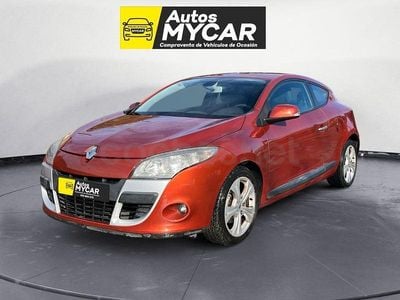 Usado Renault Mégane Dynamique 105 CV (77 kW) 2009 Naranja Berlina