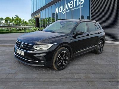Usado VW Tiguan Life 150 CV (110 kW) 2021 Negro SUV