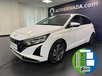 Nuevo Hyundai i20 100 CV (73 kW) 2025 Blanco Utilitario