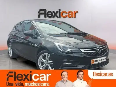 Używany Opel Astra Dynamic 136 KM (100 kW) 2019 Czarny