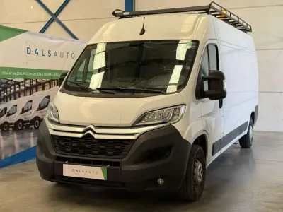 Usado Citroën Jumper 139 CV (102 kW) 2021 Blanco Monovolumen