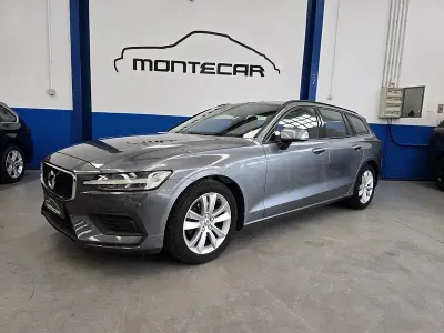 Käytetty Volvo V60 Momentum 190 HP (139 kW) 2019 Harmaa Farmari