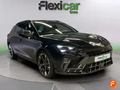 Usado Cupra Leon 150 CV (110 kW) 2025 Negro Berlina