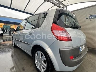 Gris / plata Usado 2003 Renault Scénic Privilege Monovolumen | 3999 € (Caro)