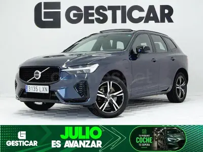 Usado Volvo XC60 Plus 350 CV (257 kW) 2022 Azul SUV