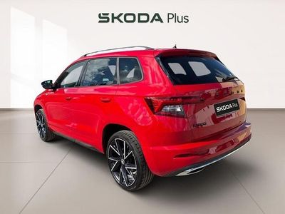 Usado Skoda Karoq SportLine 150 CV (110 kW) 2021 Rojo SUV