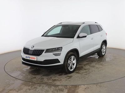 Usado Skoda Karoq Ambition 150 CV (110 kW) 2020 Blanco SUV