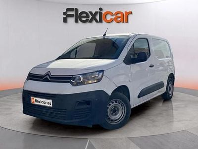 Usado Citroën Berlingo Feel 102 CV (75 kW) 2021 Blanco Monovolumen