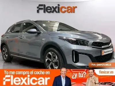 Usado Kia XCeed 160 CV (117 kW) 2023 Gris SUV