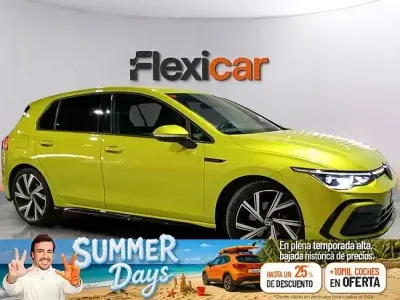 Usado VW Golf VII R-line 150 CV (110 kW) 2021 Amarillo Utilitario