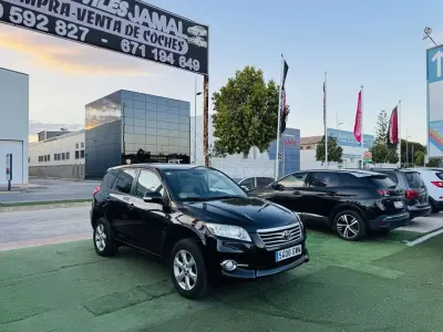 Käytetty Toyota RAV4