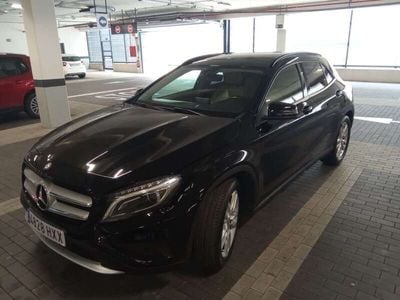 Mercedes GLA200