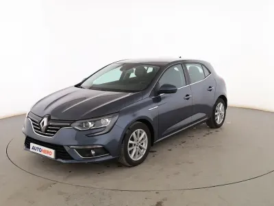Usado Renault Mégane Zen 110 CV (80 kW) 2016 Gris Berlina