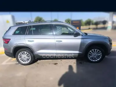 Usado Skoda Kodiaq Ambition 150 CV (110 kW) 2021 Gris SUV