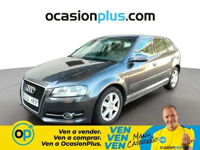 Usado Audi A3 Sportback Attraction 105 CV (77 kW) 2012 Negro Utilitario