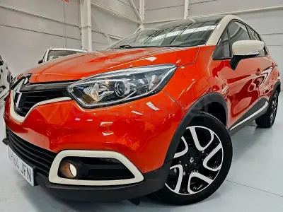 Usado Renault Captur Zen 90 CV (66 kW) 2015 Naranja SUV