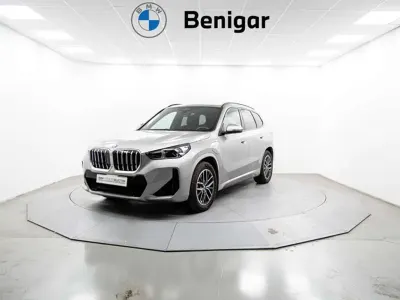 Usado BMW X1 245 CV (180 kW) 2025 Plateado SUV