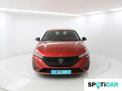 Usado Peugeot 308 SW Active 130 CV (95 kW) 2023 Rojo Familiar