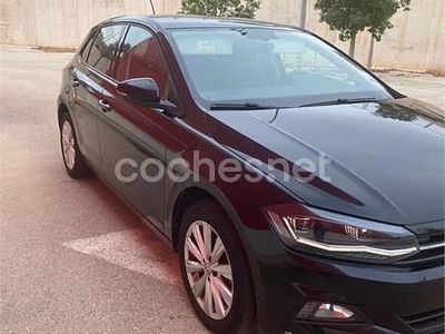 Usado VW Polo Sportline 95 CV (69 kW) 2020 Negro Berlina