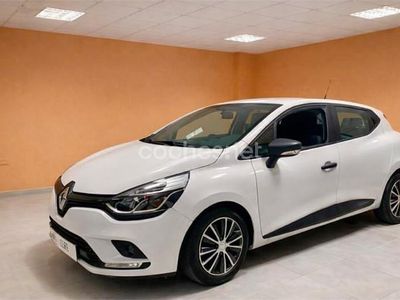 Usado Renault Clio IV Business 75 CV (55 kW) 2019 Blanco Berlina