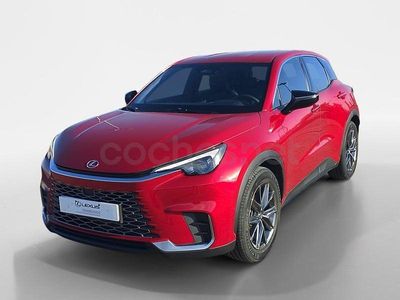 Usado Lexus LBX 136 CV (100 kW) 2024 Rojo SUV