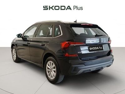 Usado Skoda Kamiq Selection 115 CV (84 kW) 2025 Negro SUV