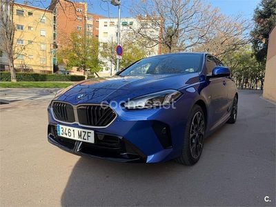 Usado BMW 120 Comfort Edition 163 CV (119 kW) 2025 Azul Utilitario